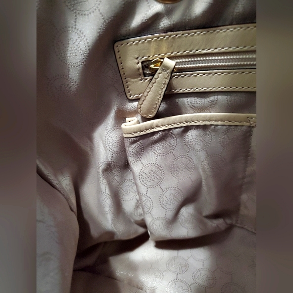 NWOT MICHAEL KORS Brown Jet Set Bag Style  #30S11TTT4B - Picture 11 of 15